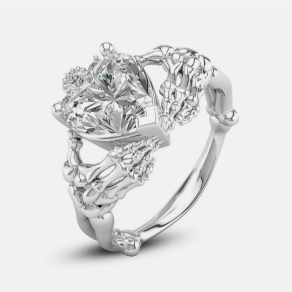 New Heart Shaped White Topaz Skeleton Hands Claddagh Ring. - Picture 4 of 10